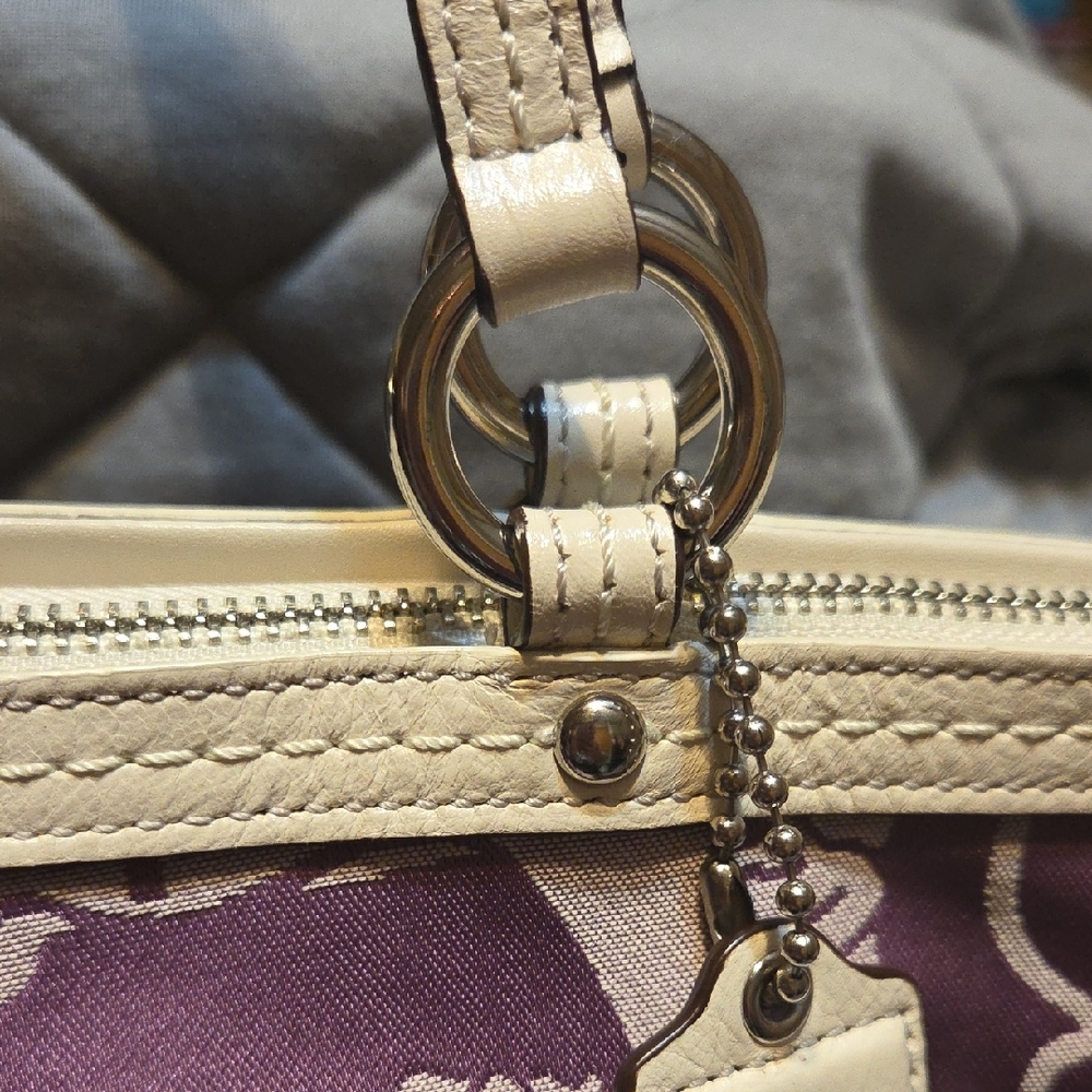 Coach Purple and Cream Shoulder Bag - Picture 9 of 14